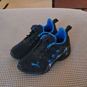 Puma Dynamic Black and Electric Blue Shoes